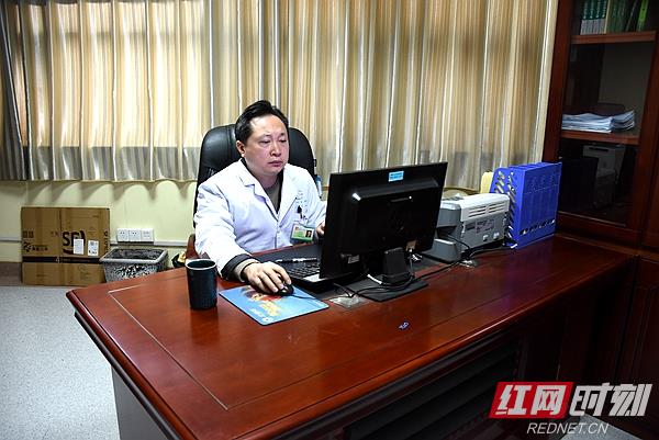 湘潭市中心医院吴名星:宽容乐观的完美主义者